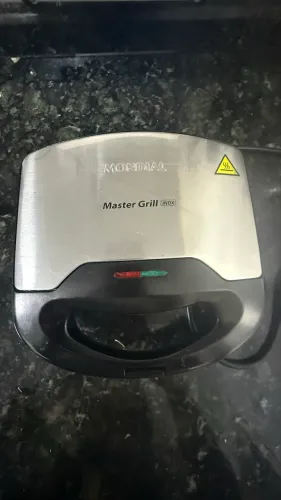 Sanduicheira e grill Mondial 110 V