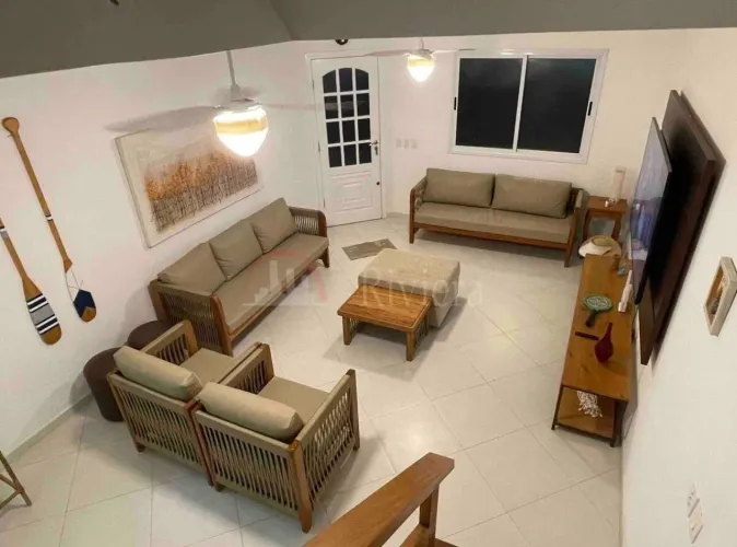 Casa a venda em condomínio fechado em Maresias
