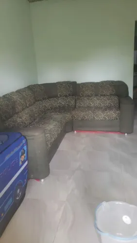 SOFA CONSERVADO NO PREÇO 500$