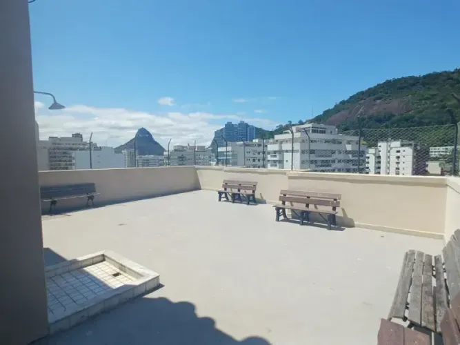 Imóvel para venda possui 65 metros quadrados com 2 quartos em Botafogo - Rio de Janeiro -