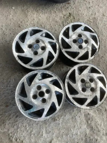 Rodas 13 Fiat 