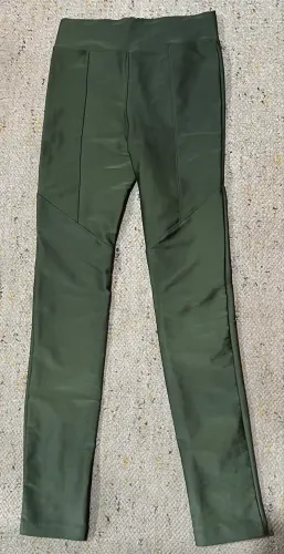Calça legging verde tam M