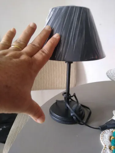 Abajur pequeno novo
