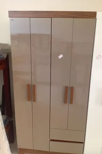 Guarda roupa novo 