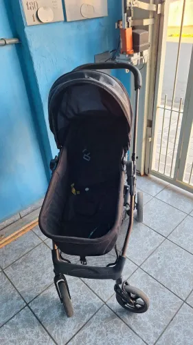 Carrinho napoli galzerano +bebe conforto semi novo