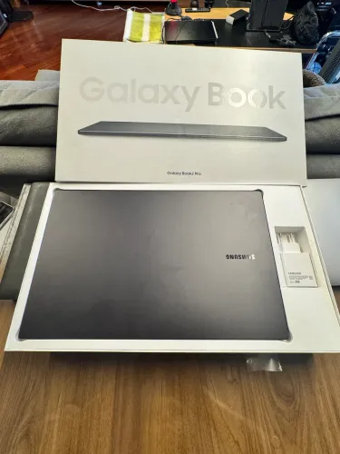 Galaxy Book PRO i7 15.6" 1TB 16GB DDR5 Amoled 1TB 16GB DDR5 (NA CAIXA NOVO)