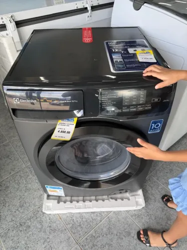 Máquina Lava e seca 12kg