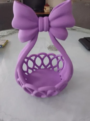 Cestinha 3D fazemos em miniatura para lembrancinhas de aniversário e chá de fraldas