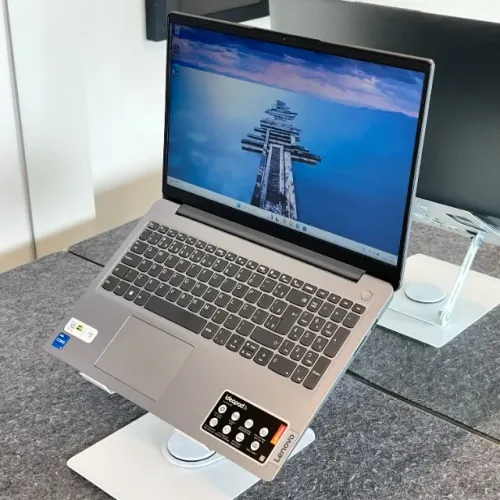 Notebook Lenovo i5 - 11th Geração - 8gb DDR4 - 256gb SSD - Tela 15.6 - Lenovo Ideapad 3