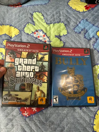 Bully e GTA san andreas de ps2 / lacrados e em perfeito estado