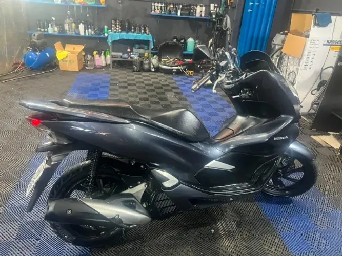 Honda PCX 2020 - 24000 km - Muito Nova!