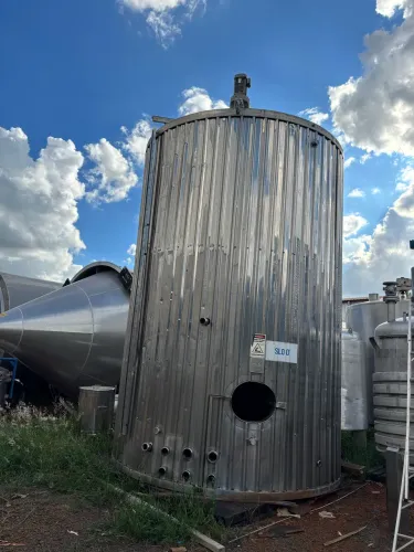 Tanque Misturador em Aço Inox 40.000 Litros Isotérmico