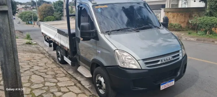 Iveco Daily 35s14 3.0 16V Turbo Diesel Mec. 2012