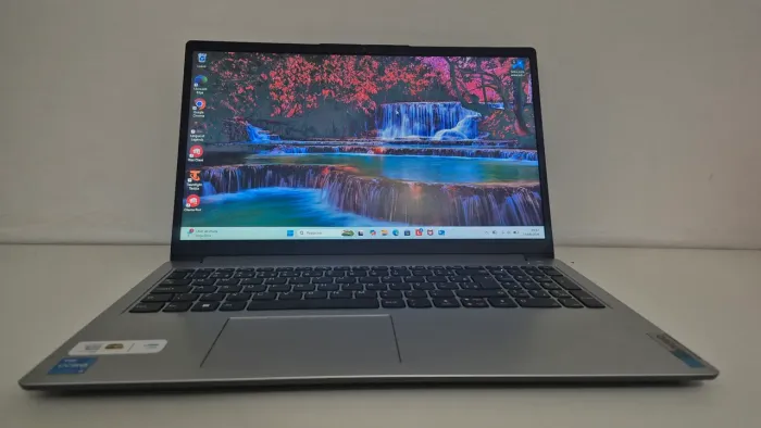 Notebook lenovo ideapad 1 15iau7