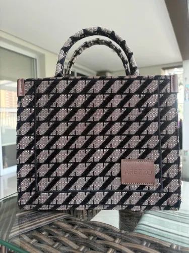 bolsa arezzo jacquard média bicolor