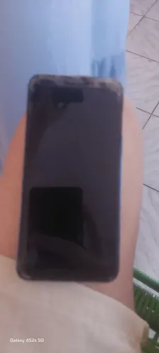 Vendo moto e6 play com defeito, só precisa trocar a tela R$100