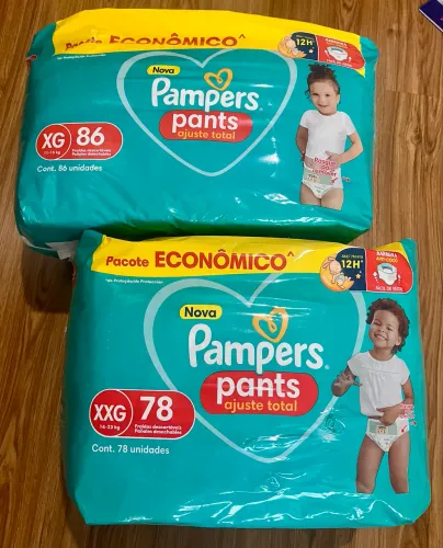 Fraldas Pampers Ajuste Total