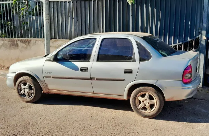 Chevrolet Corsa SED Class.life 1.0/1.0 Flexpower (álcool) 2008
