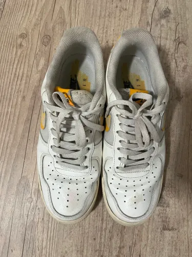 Tenis Nike Air Force 8/5 tamanho 40
