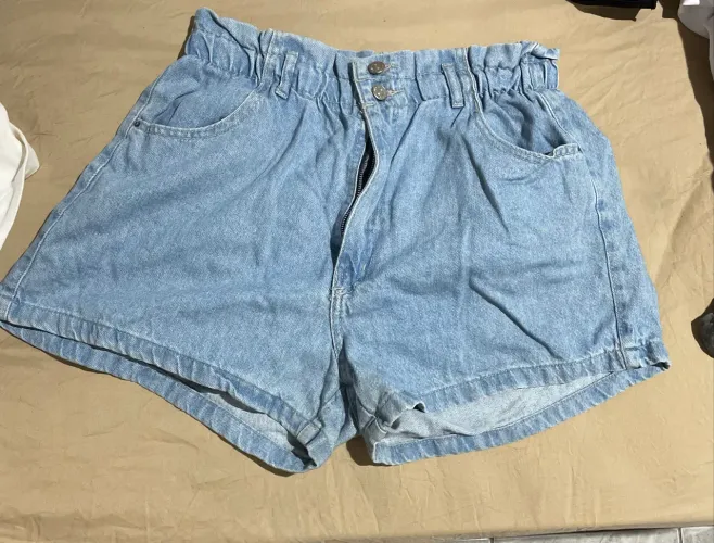 Short jeans 42