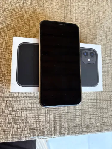 IPHONE 11 256GB COM CAIXA E NOTA FISCAL/UNICO DONO R$ 999,00