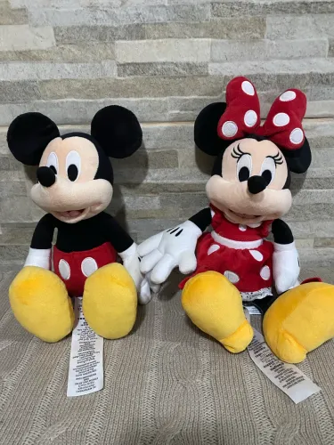 Pelúcia do Mickey e da Minnie original tamanho 35cm cada