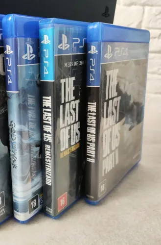 Jogos PS4 - The Last Of Us Part 1 e 2 + God Of War Ragnarok