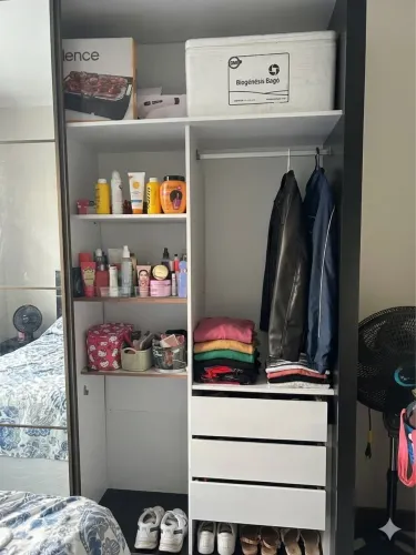 Guarda roupa+cama de casal