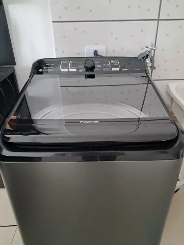 Lavadora Panasonic 12kg preta - ainda em garantia de fábrica e pouco uso