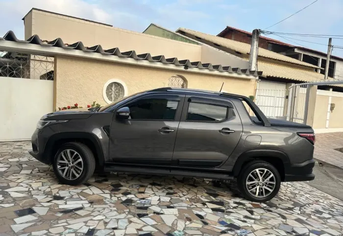 Fiat Strada Volcano 1.3 Flex 8V CD 2023