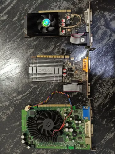 Placas de vídeo não ligam - todas por 45