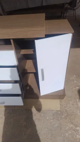 Cômoda em ótimo estado OBS : NÃO ENTREGO