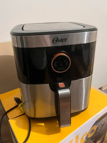 Air Fryer Oster 4,8L (com defeito)