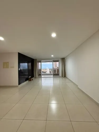 Excelente apartamento à venda em Manaira