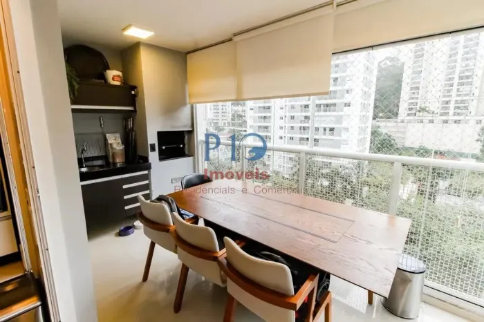 Apartamento com 2 suítes 2 vagas a venda na Vila Andrade