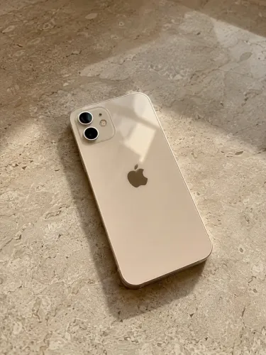 iPhone 12