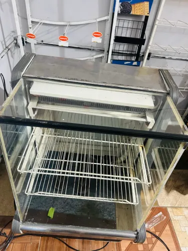 Vendo esse balcão expositor