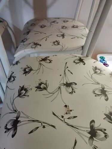 Mesa 4 lugares usada