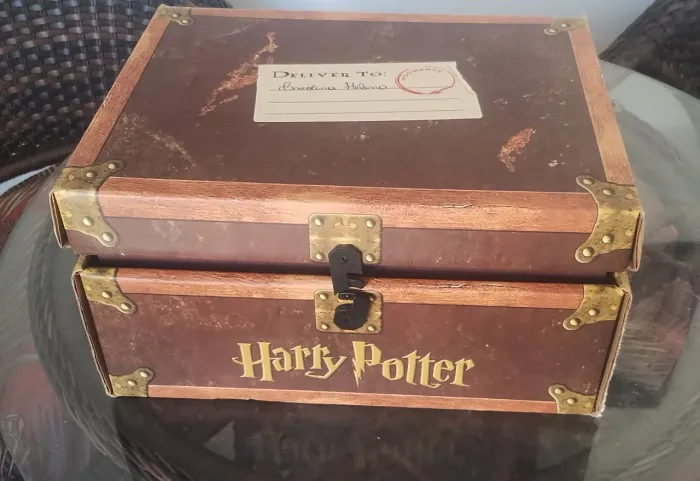 Box Harry Potter em inglês com arca