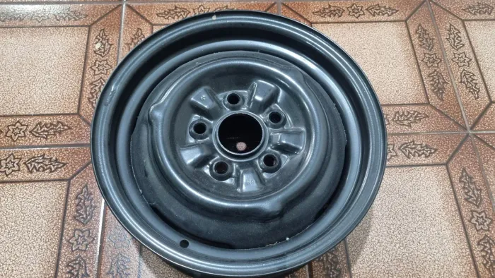 RODA OPALA CARAVAN 69/79 USADA