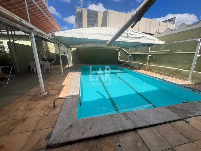 Casa Comercial de 505 m² para locação com 3 vagas de garagem no bairro Prado, em Belo Hori