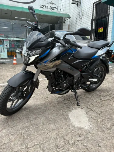 DOMINAR NS200 BAJAJ