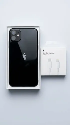 iPhone 11 super conservado 128 GB bateria 100%
