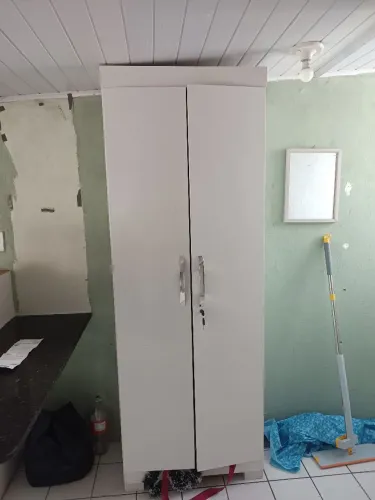 GUARDA ROUPA DE SOLTEIRO