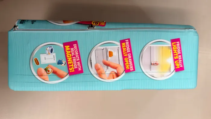 Mini Geladeira Mini Brands ZURU Brinquedo Colecionável para Crianças