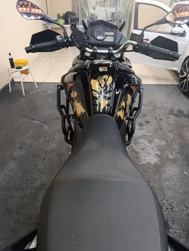 Vstron 650