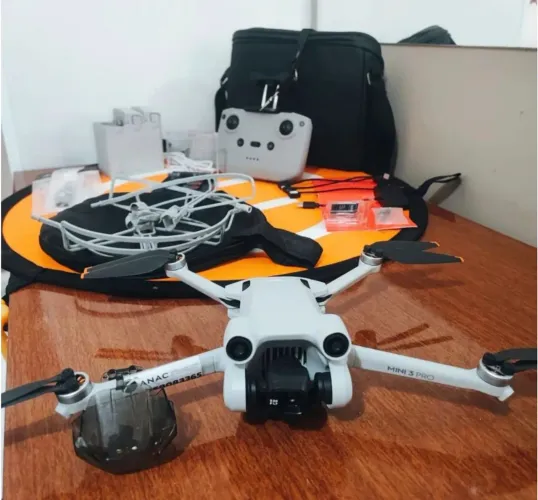 Drone DJI Mini 3 Pro Fly More Combo - Kit completo