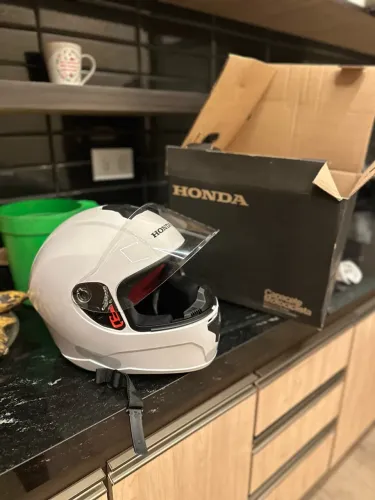 CAPACETE HONDA HFS 2