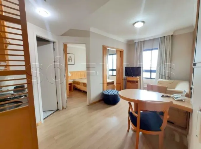 Flat em Pinheiros, próximo ao Hospital das Clinicas, Rua Teodoro Sampaio e Av. Rebouças.
