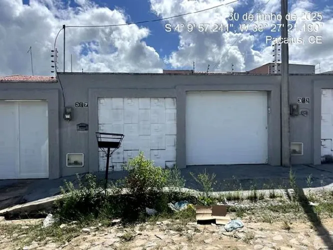 Casa no CENTRO em Pacajus/CE - Caixa *3710